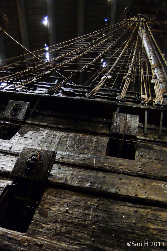 08_2011_vasa (3).jpg - Vasa's rigging and rope ladders